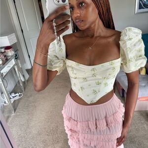 Floral Puff Sleeve Crop Top